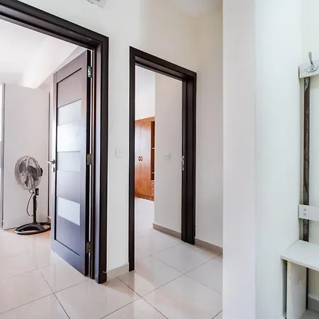 公寓 2 Bedroom Maisonette *