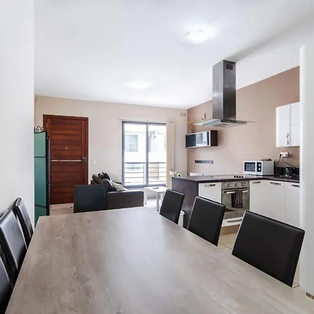 Appartement 2 Bedroom Maisonette San Ġiljan